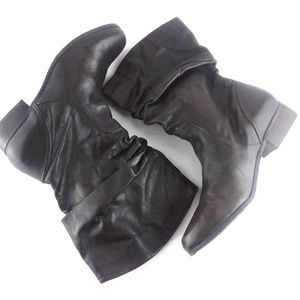 ARTURO CHIANG Brown Leather Slouch Ankle Boots